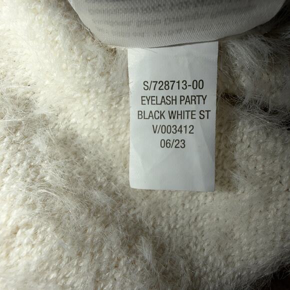 Old Navy Fuzzy Black & White Breton Stripe Pullover Sweater 3X - Picture 7 of 7